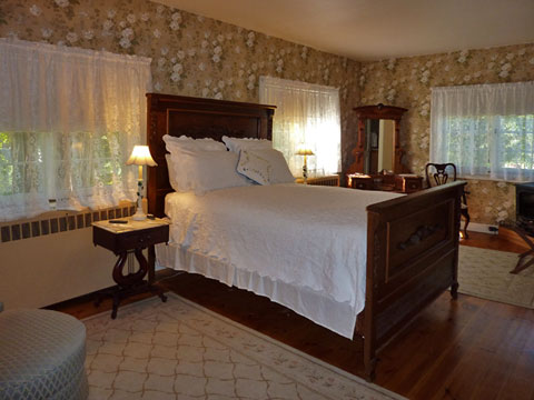 Arlington Vermont  B&B Guest Room